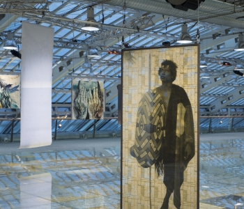 HUMAN_gold Ausstellungsansicht